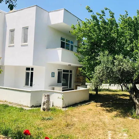 Vila Bozcaada Karsisi Aileye Uygun Muestakil Dalyanköy