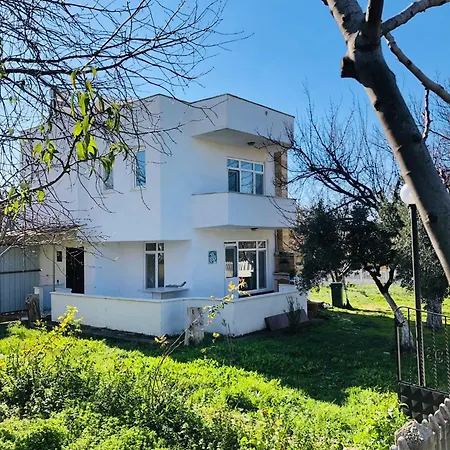Bozcaada Karsisi Aileye Uygun Muestakil Dalyanköy